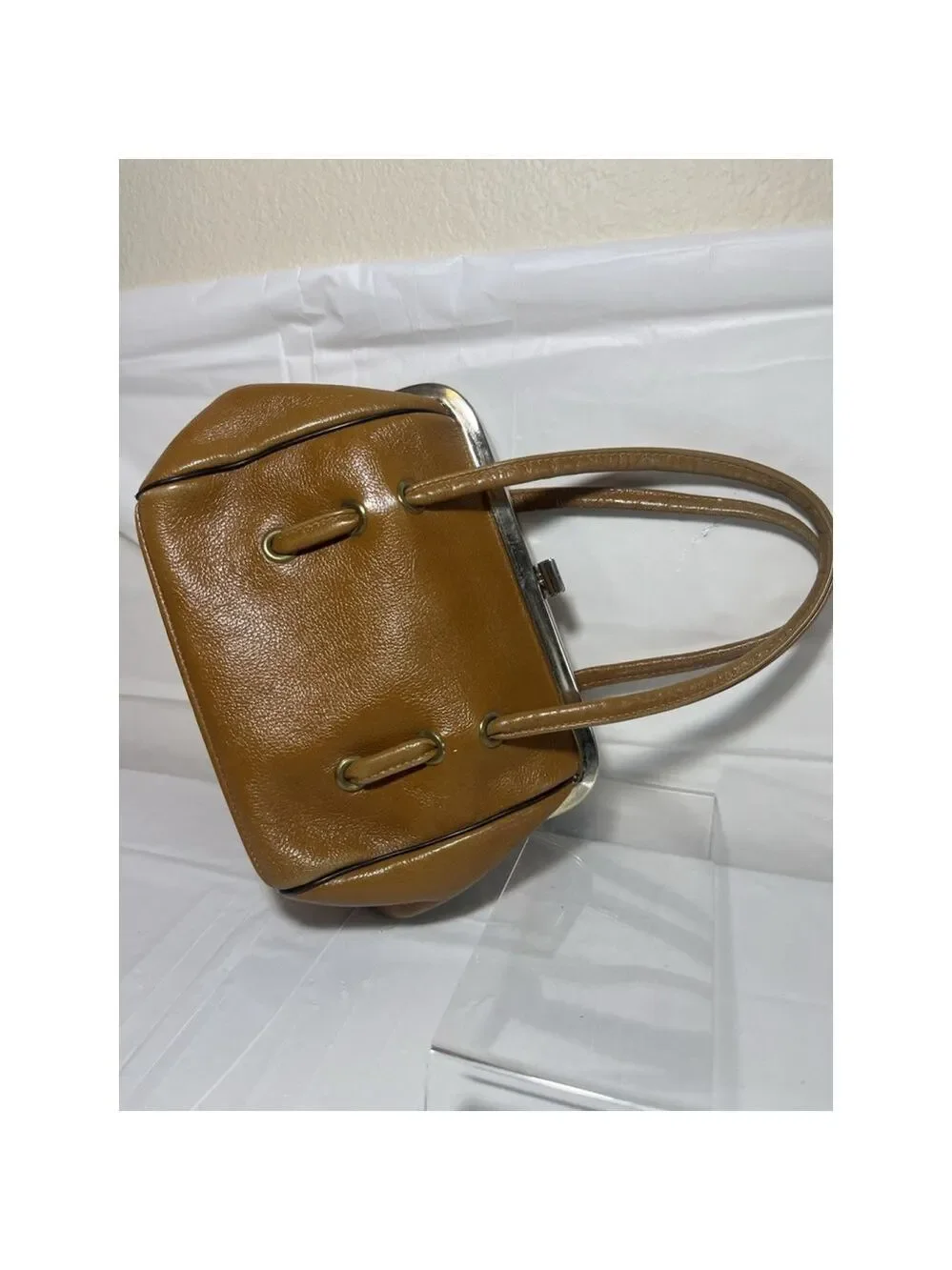 Vintage Handmade 60's Leather Kiss Lock Handbag